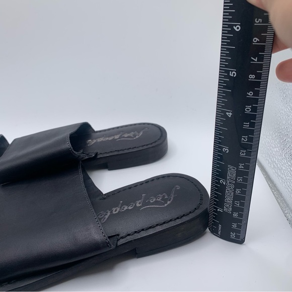 NWOB Free People Women's Saturday Sandals black leather size 36.5 US 6 1083 - Picture 3 of 7